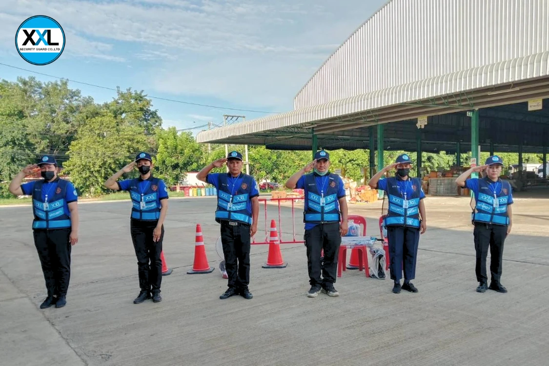 จ้าง รปภ. แบบไหนคุ้มค่าที่สุด? พร้อมอุปกรณ์ / ไม่มีอุปกรณ์ / ระบบซีทีแพ็ค ต่างกันยังไง?