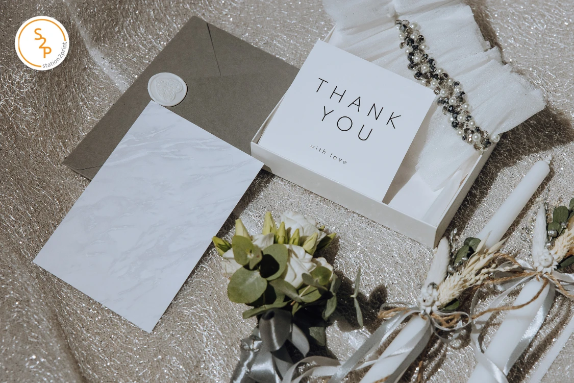 พิมพ์การ์ดอวยพรธุรกิจแบบมืออาชีพ รับเทศกาลแห่งความสุขกับ Station 2 Print