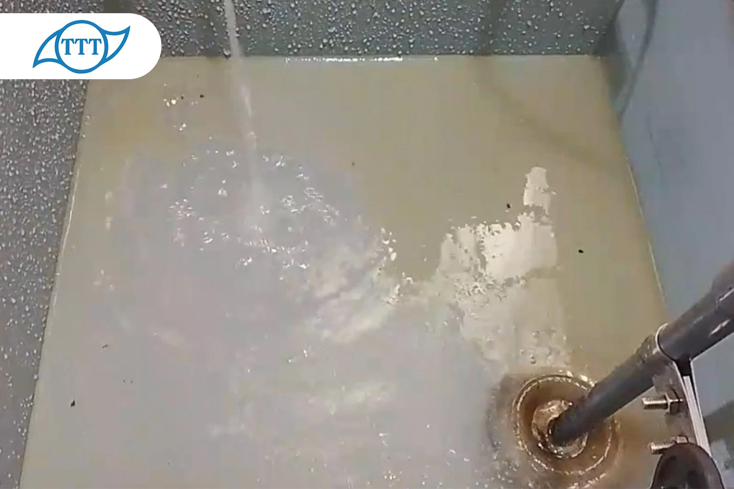 DS1‑120 Oil Skimmer กำจัดน้ำมันในถัง Coolant ได้อย่างเห็นผลและรวดเร็ว