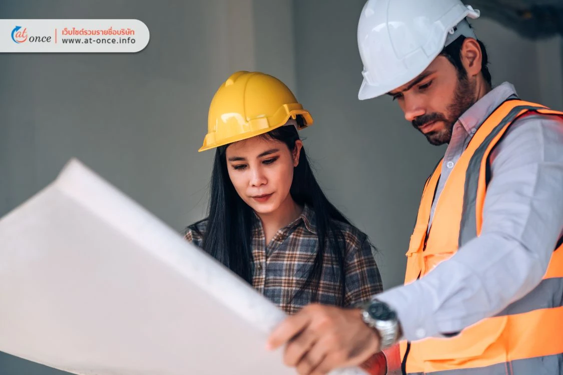 main-contractor-discussion