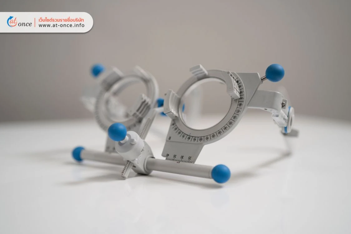 medical-equipment-eyes
