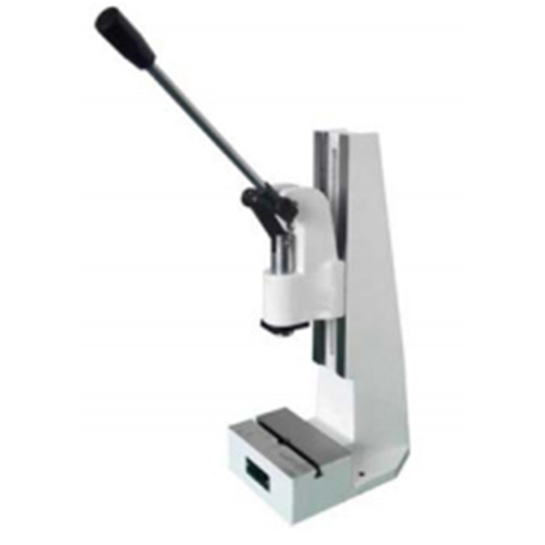 เครื่องเจาะชิ้นงาน