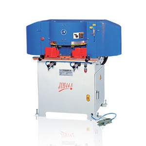 เครื่องตัดอลูมิเนียม