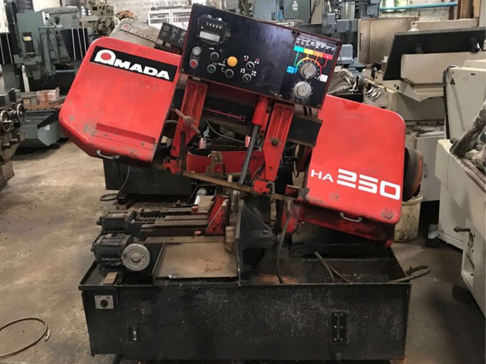 เครื่องจักรกล