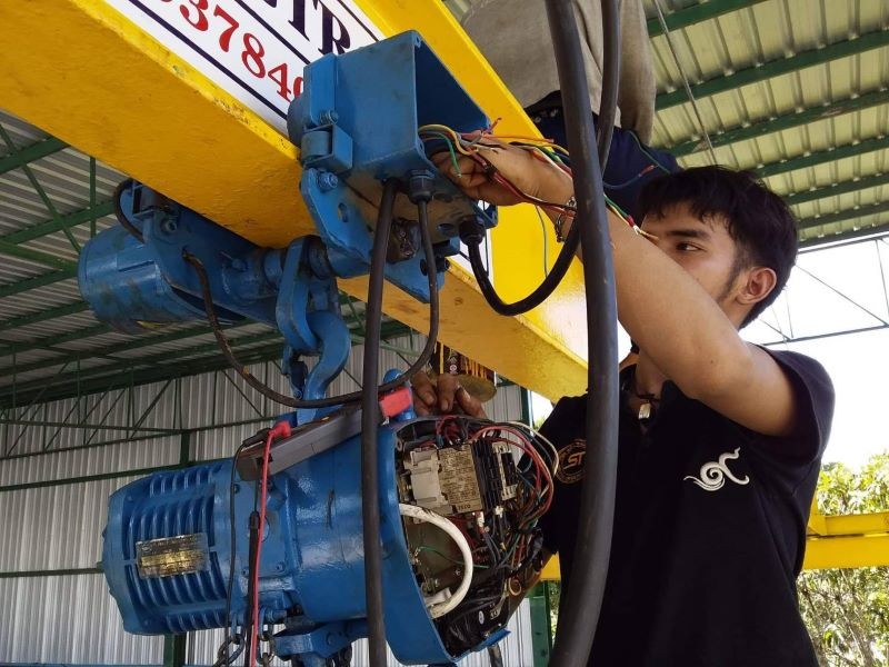 เครนและรอก