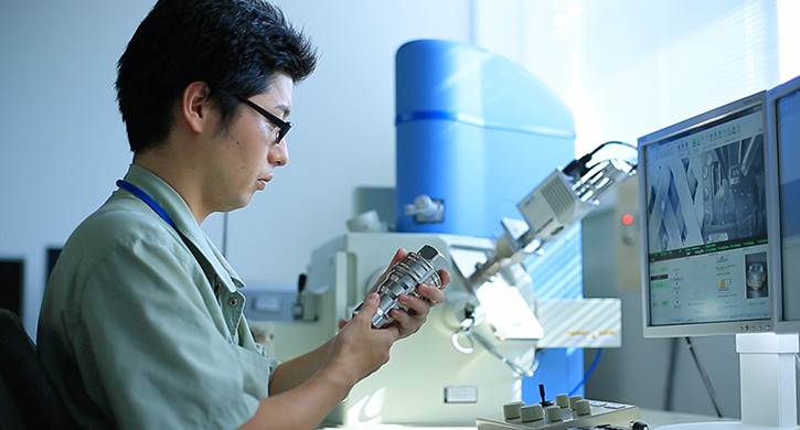 คอมเพรสเซอร์