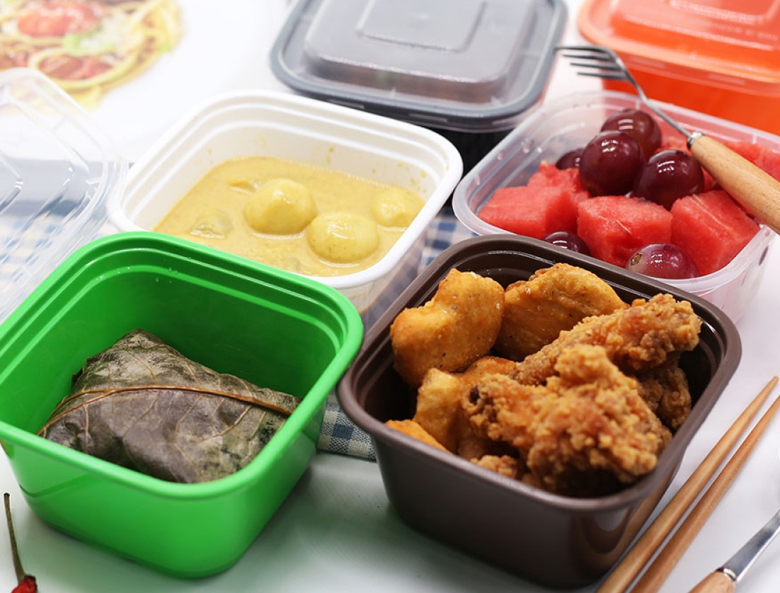 แผ่นพลาสติก