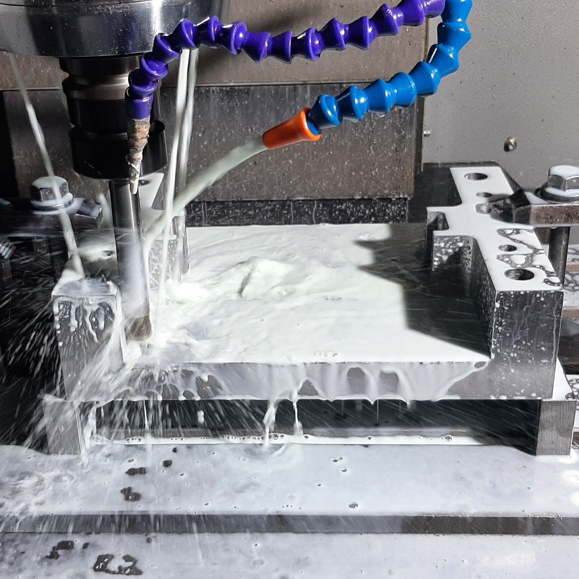 แม่พิมพ์ฉีดพลาสติก