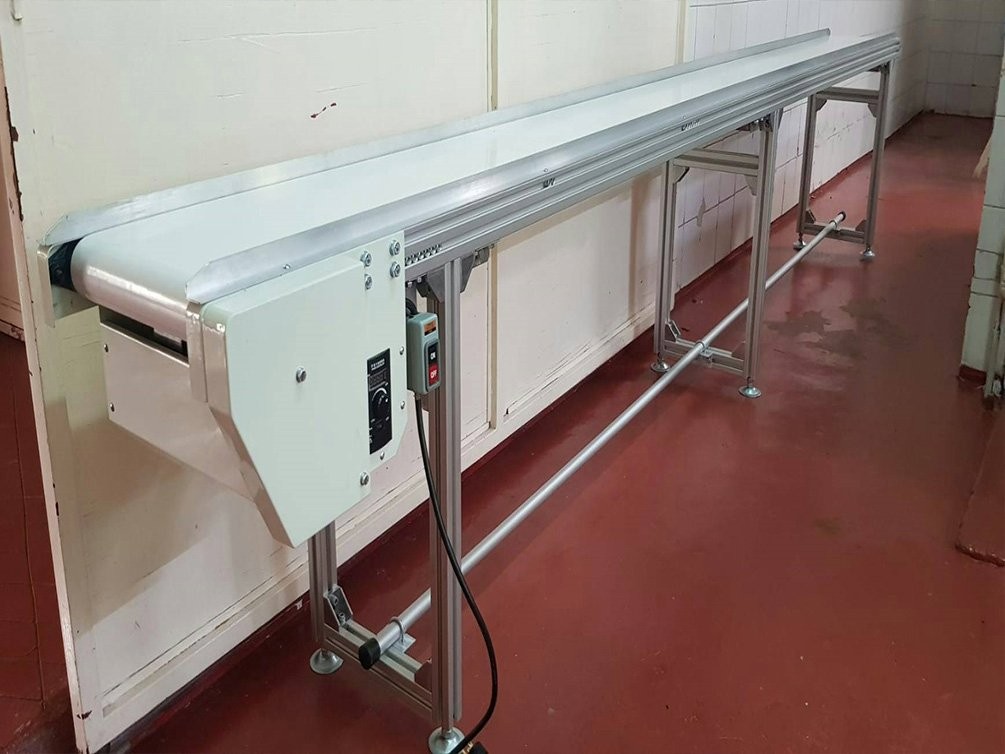 สายพานลำเลียง