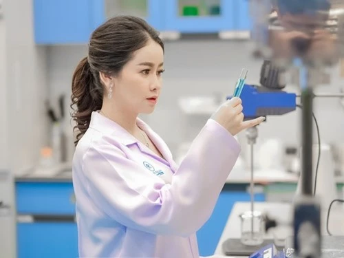 บริษัท รีโว่เมด กรุ๊ป จำกัด