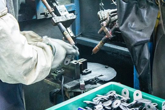 บริษัท เจริญลาภออโตพาร์ท จำกัด