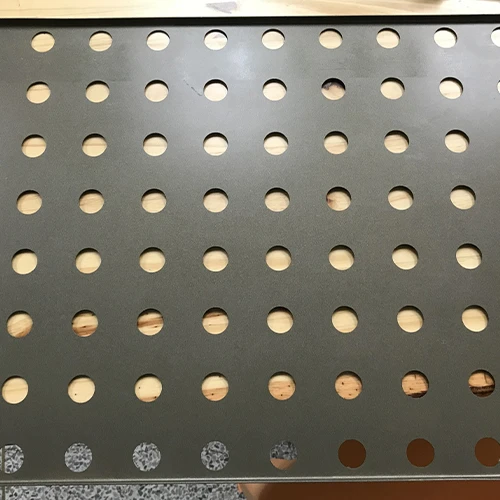 ห้างหุ้นส่วนจำกัด ทรัพย์สมบูรณ์โลหะกิจ