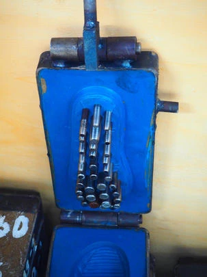 บริษัท ศรีทองทวีป เคมิคอล จำกัด