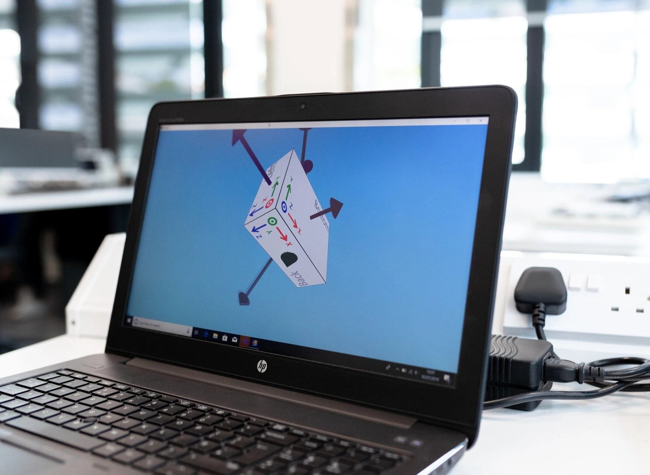 บริษัท แมสซีฟ โมลด์ จำกัด