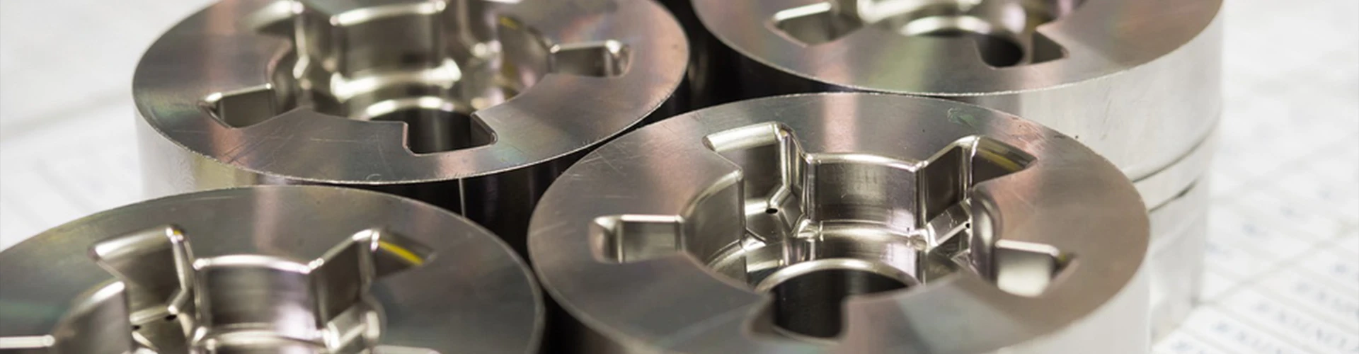 บริษัท พี.ที.อินเตอร์เทค จำกัด - Cover Image